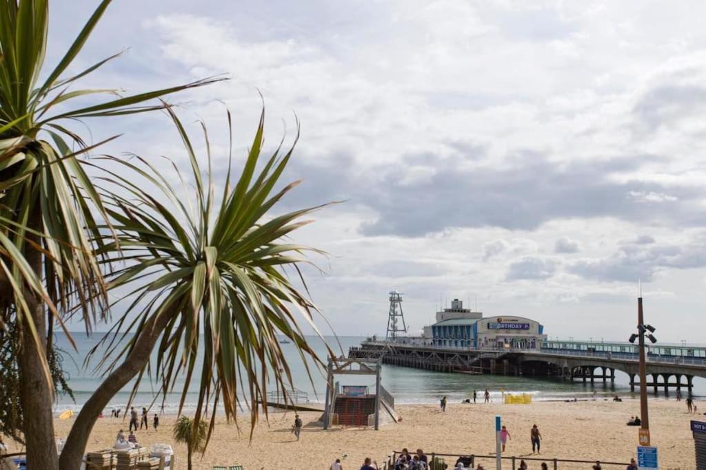 The Pad By The Beach Penthouse Apartment With Sunset And City Views Bournemouth Kültér fotó