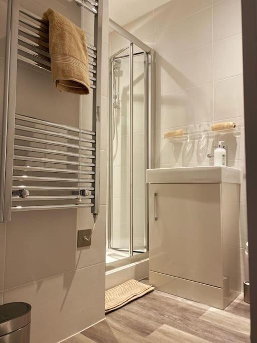 The Pad By The Beach Penthouse Apartment With Sunset And City Views Bournemouth Kültér fotó