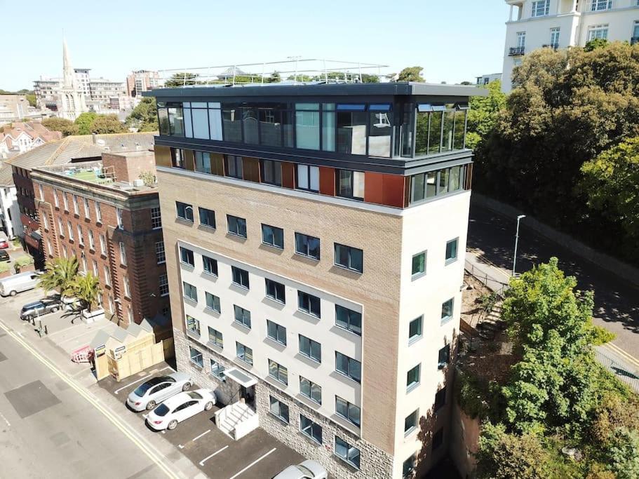 The Pad By The Beach Penthouse Apartment With Sunset And City Views Bournemouth Kültér fotó