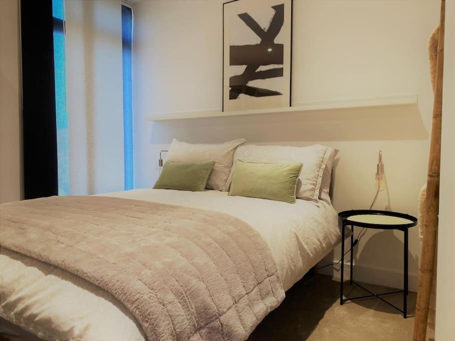 The Pad By The Beach Penthouse Apartment With Sunset And City Views Bournemouth Kültér fotó