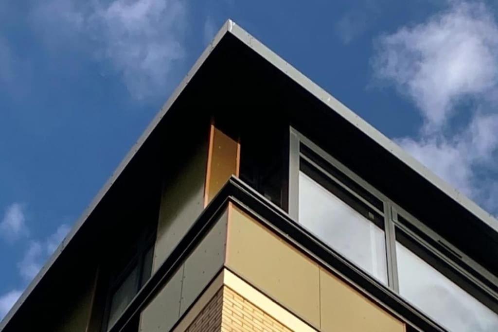 The Pad By The Beach Penthouse Apartment With Sunset And City Views Bournemouth Kültér fotó