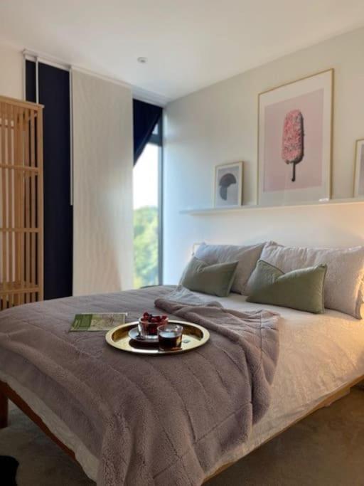 The Pad By The Beach Penthouse Apartment With Sunset And City Views Bournemouth Kültér fotó